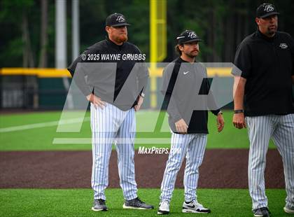 Thumbnail 2 in Pleasant Grove vs. Lindale (UIL 4A D1 Region Finals) photogallery.