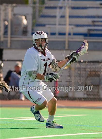Thumbnail 2 in Aquinas vs. Corning East (NYSPHSAA Class C Semifinal) photogallery.