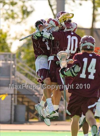 Thumbnail 2 in Aquinas vs. Corning East (NYSPHSAA Class C Semifinal) photogallery.