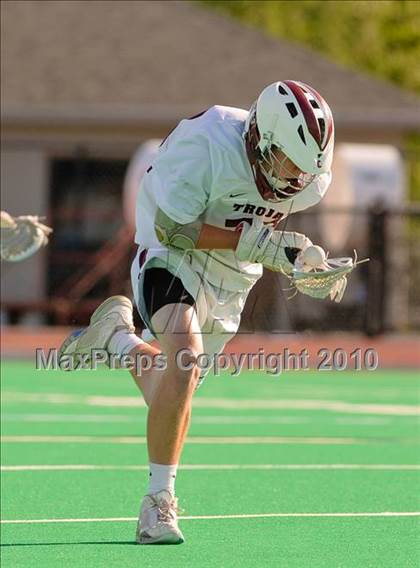 Thumbnail 2 in Aquinas vs. Corning East (NYSPHSAA Class C Semifinal) photogallery.