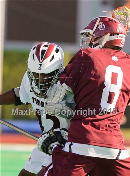Thumbnail 2 in Aquinas vs. Corning East (NYSPHSAA Class C Semifinal) photogallery.