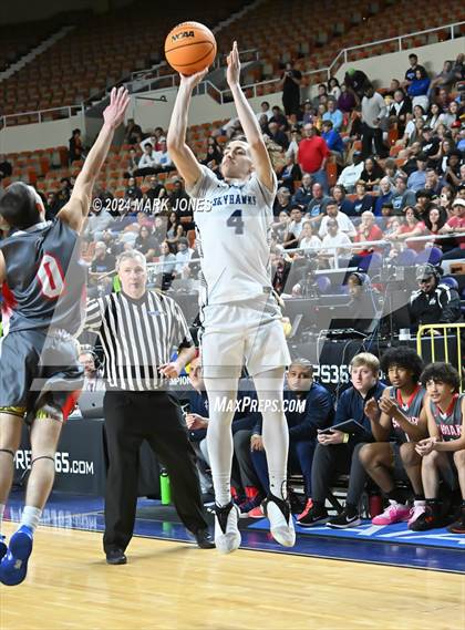 Thumbnail 2 in Deer Valley vs. Sahuaro (AIA 4A Final) photogallery.