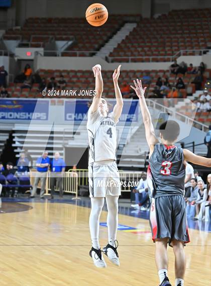 Thumbnail 2 in Deer Valley vs. Sahuaro (AIA 4A Final) photogallery.