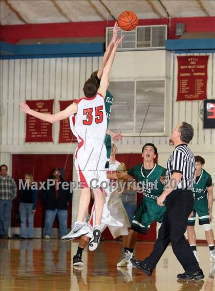 Thumbnail 1 in Elliot Christian vs. East Nicolaus (Love of the Game Invitational) photogallery.