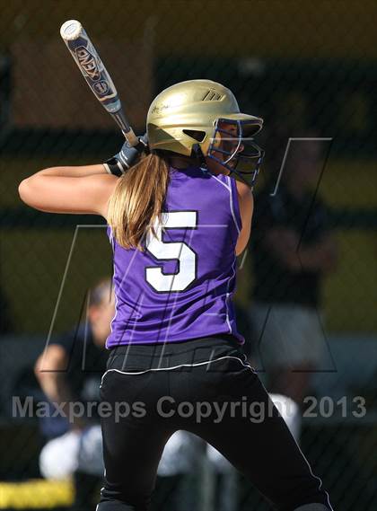 Thumbnail 2 in Our Lady of Mercy vs. Hamburg (NYSPHSAA Class A Western Regional) photogallery.