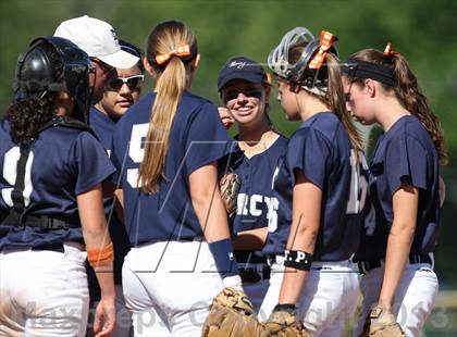 Thumbnail 2 in Our Lady of Mercy vs. Hamburg (NYSPHSAA Class A Western Regional) photogallery.