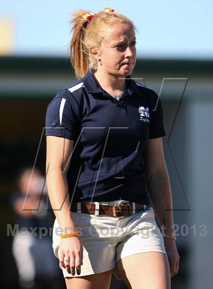 Thumbnail 2 in Our Lady of Mercy vs. Hamburg (NYSPHSAA Class A Western Regional) photogallery.