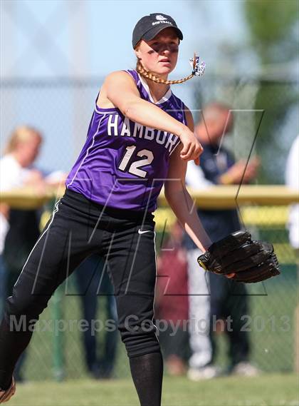 Thumbnail 2 in Our Lady of Mercy vs. Hamburg (NYSPHSAA Class A Western Regional) photogallery.