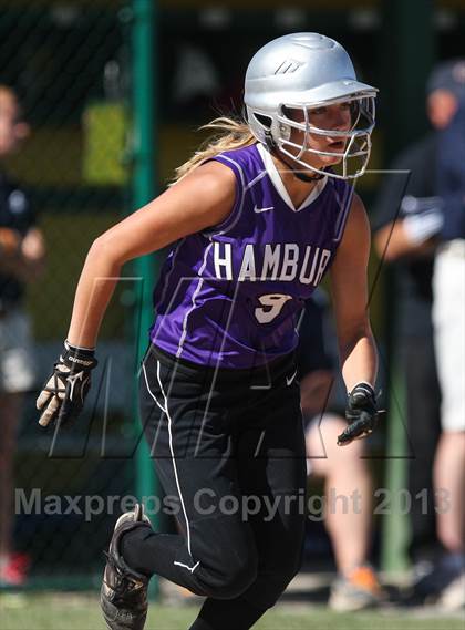Thumbnail 3 in Our Lady of Mercy vs. Hamburg (NYSPHSAA Class A Western Regional) photogallery.