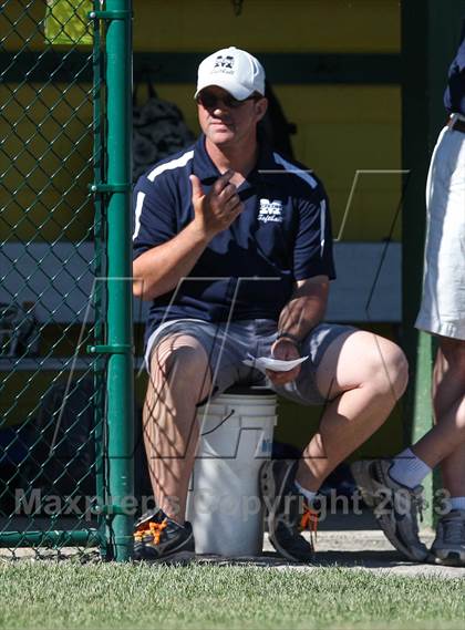 Thumbnail 3 in Our Lady of Mercy vs. Hamburg (NYSPHSAA Class A Western Regional) photogallery.