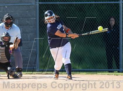 Thumbnail 2 in Our Lady of Mercy vs. Hamburg (NYSPHSAA Class A Western Regional) photogallery.