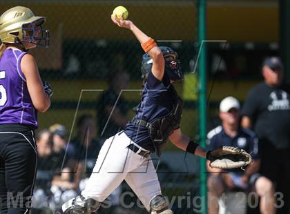 Thumbnail 3 in Our Lady of Mercy vs. Hamburg (NYSPHSAA Class A Western Regional) photogallery.
