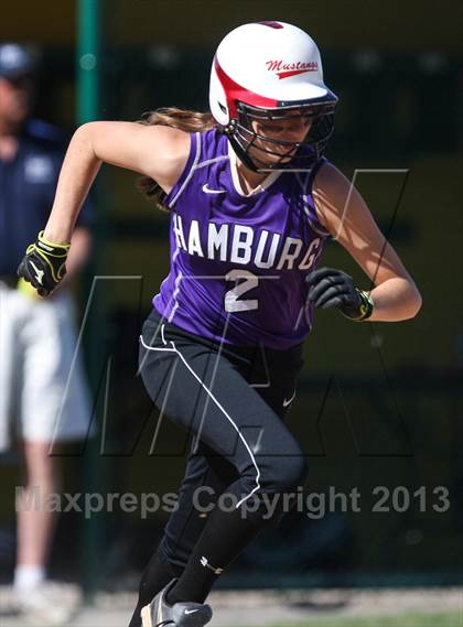 Thumbnail 3 in Our Lady of Mercy vs. Hamburg (NYSPHSAA Class A Western Regional) photogallery.