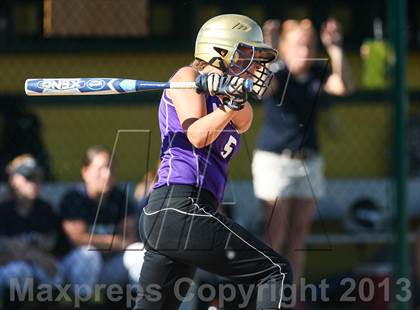 Thumbnail 3 in Our Lady of Mercy vs. Hamburg (NYSPHSAA Class A Western Regional) photogallery.