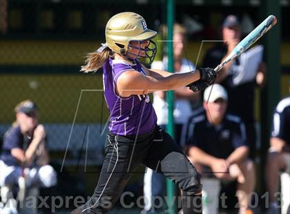 Thumbnail 2 in Our Lady of Mercy vs. Hamburg (NYSPHSAA Class A Western Regional) photogallery.