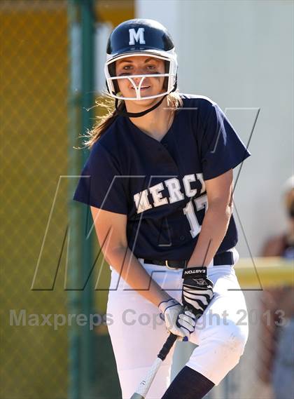 Thumbnail 3 in Our Lady of Mercy vs. Hamburg (NYSPHSAA Class A Western Regional) photogallery.