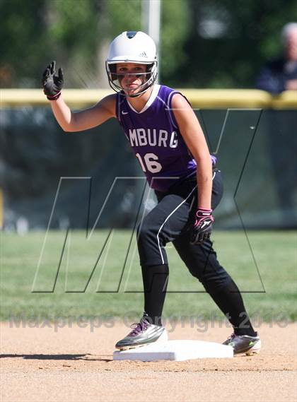 Thumbnail 2 in Our Lady of Mercy vs. Hamburg (NYSPHSAA Class A Western Regional) photogallery.