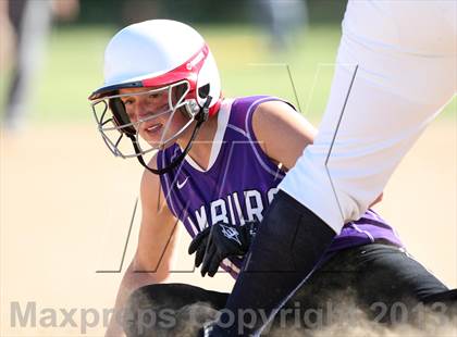 Thumbnail 2 in Our Lady of Mercy vs. Hamburg (NYSPHSAA Class A Western Regional) photogallery.
