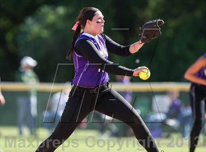 Thumbnail 3 in Our Lady of Mercy vs. Hamburg (NYSPHSAA Class A Western Regional) photogallery.
