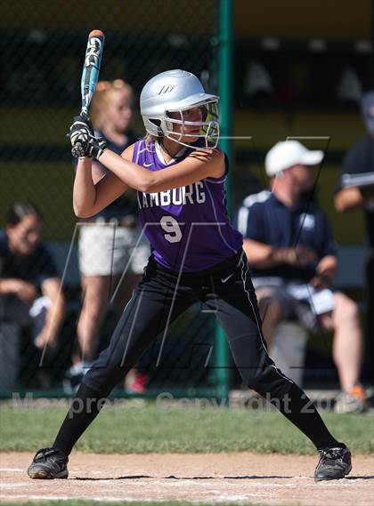 Thumbnail 3 in Our Lady of Mercy vs. Hamburg (NYSPHSAA Class A Western Regional) photogallery.