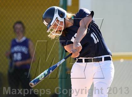 Thumbnail 3 in Our Lady of Mercy vs. Hamburg (NYSPHSAA Class A Western Regional) photogallery.