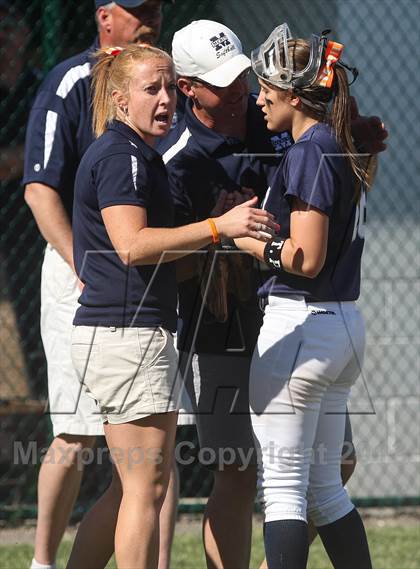 Thumbnail 1 in Our Lady of Mercy vs. Hamburg (NYSPHSAA Class A Western Regional) photogallery.