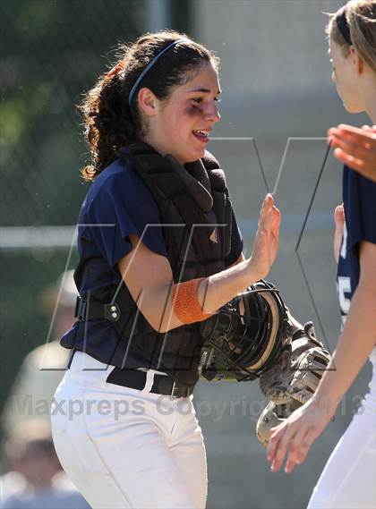 Thumbnail 2 in Our Lady of Mercy vs. Hamburg (NYSPHSAA Class A Western Regional) photogallery.