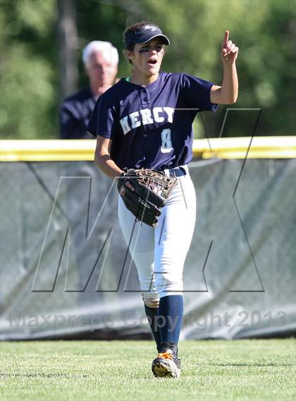 Thumbnail 1 in Our Lady of Mercy vs. Hamburg (NYSPHSAA Class A Western Regional) photogallery.