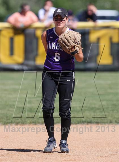 Thumbnail 3 in Our Lady of Mercy vs. Hamburg (NYSPHSAA Class A Western Regional) photogallery.