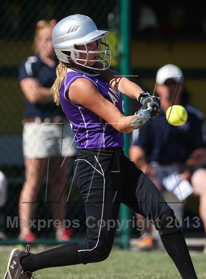 Thumbnail 1 in Our Lady of Mercy vs. Hamburg (NYSPHSAA Class A Western Regional) photogallery.