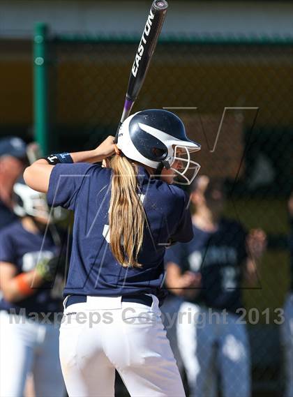 Thumbnail 3 in Our Lady of Mercy vs. Hamburg (NYSPHSAA Class A Western Regional) photogallery.