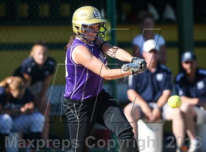 Thumbnail 2 in Our Lady of Mercy vs. Hamburg (NYSPHSAA Class A Western Regional) photogallery.