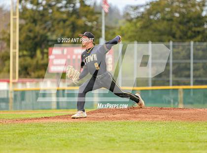 Thumbnail 1 in Ukiah vs. Maria Carrillo (A.L. Rabinovitz Tourney) photogallery.