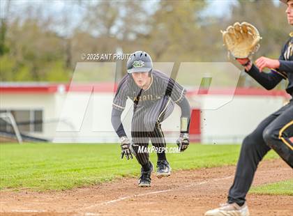 Thumbnail 2 in Ukiah vs. Maria Carrillo (A.L. Rabinovitz Tourney) photogallery.