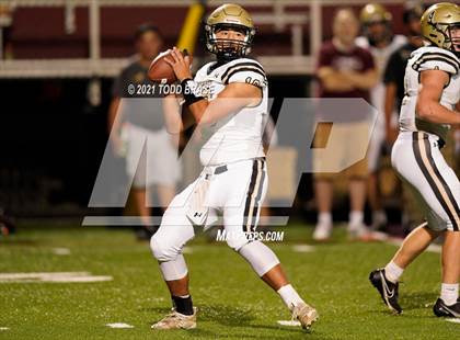 Thumbnail 1 in David Crockett @ Dobyns-Bennett photogallery.
