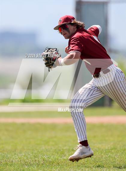 Thumbnail 2 in Ponderosa vs. Regis Jesuit (CHSAA 5A Region 2) photogallery.