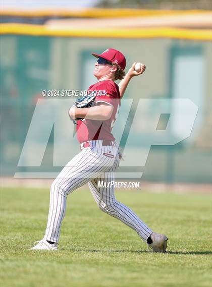 Thumbnail 2 in Ponderosa vs. Regis Jesuit (CHSAA 5A Region 2) photogallery.