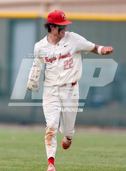 Thumbnail 2 in Ponderosa vs. Regis Jesuit (CHSAA 5A Region 2) photogallery.