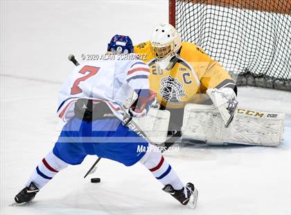 Thumbnail 1 in McQuaid Jesuit @ Fairport (Section 5 Semifinal)  photogallery.