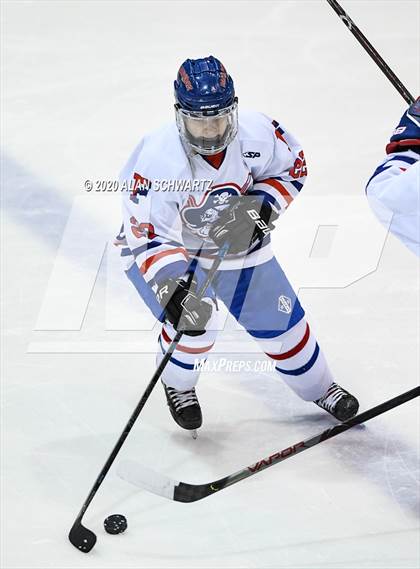 Thumbnail 1 in McQuaid Jesuit @ Fairport (Section 5 Semifinal)  photogallery.