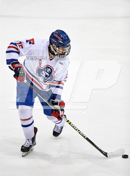 Thumbnail 2 in McQuaid Jesuit @ Fairport (Section 5 Semifinal)  photogallery.