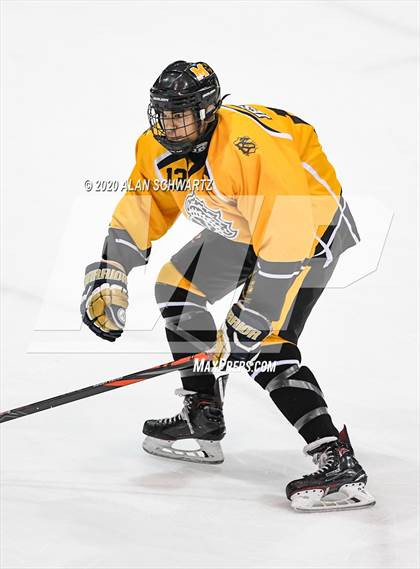 Thumbnail 3 in McQuaid Jesuit @ Fairport (Section 5 Semifinal)  photogallery.
