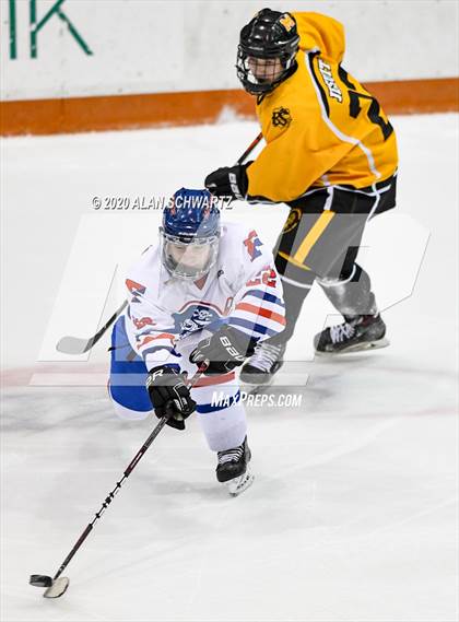 Thumbnail 1 in McQuaid Jesuit @ Fairport (Section 5 Semifinal)  photogallery.