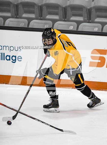 Thumbnail 2 in McQuaid Jesuit @ Fairport (Section 5 Semifinal)  photogallery.