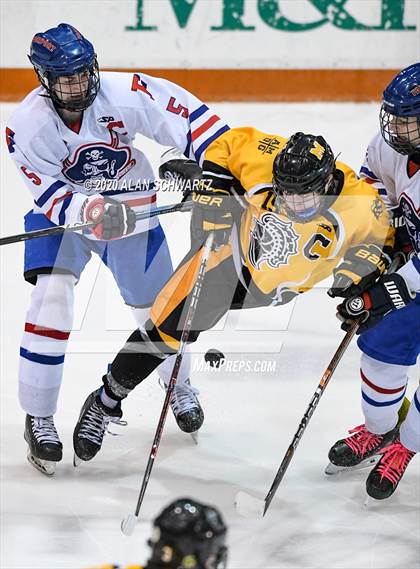 Thumbnail 2 in McQuaid Jesuit @ Fairport (Section 5 Semifinal)  photogallery.