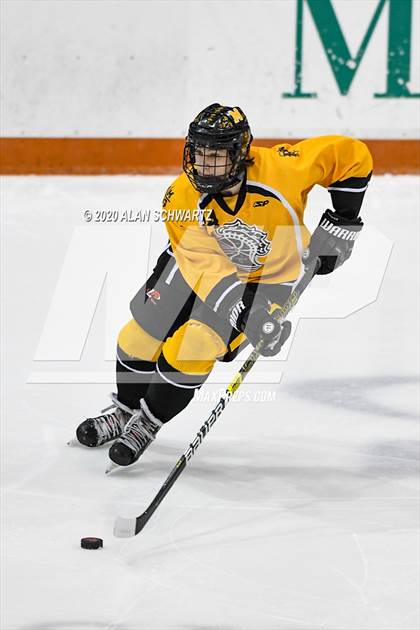 Thumbnail 3 in McQuaid Jesuit @ Fairport (Section 5 Semifinal)  photogallery.