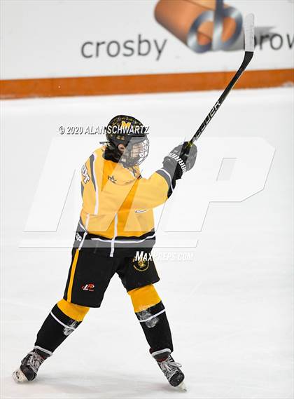 Thumbnail 3 in McQuaid Jesuit @ Fairport (Section 5 Semifinal)  photogallery.
