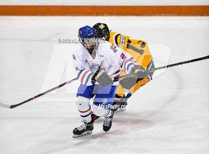 Thumbnail 3 in McQuaid Jesuit @ Fairport (Section 5 Semifinal)  photogallery.