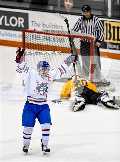 Thumbnail 2 in McQuaid Jesuit @ Fairport (Section 5 Semifinal)  photogallery.