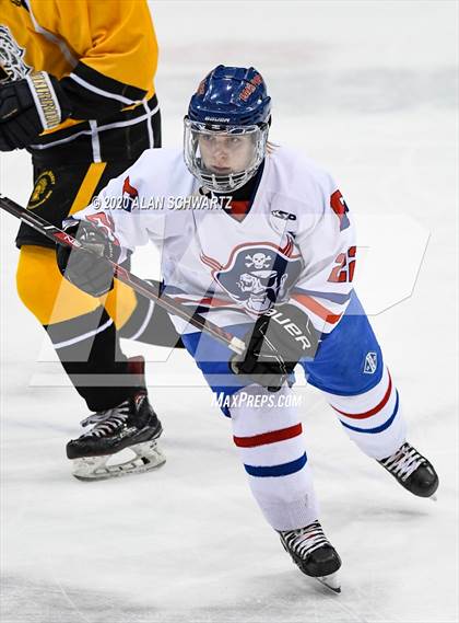 Thumbnail 1 in McQuaid Jesuit @ Fairport (Section 5 Semifinal)  photogallery.
